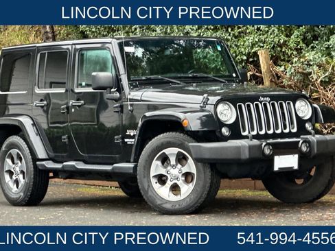 Used 2017 Jeep Wrangler Unlimited Sahara w/ Connectivity Group image 1