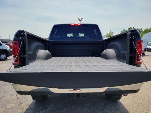 Used 2026 RAM 2500 Big Horn AWD/4WD image 21
