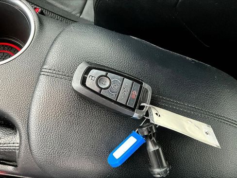 Used 2020 Ford Mustang Coupe w/ Equipment Group 101A RWD image 32