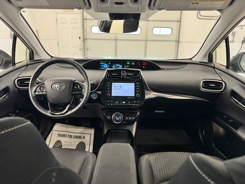 Used 2022 Toyota Prius Prime LE FWD image 19