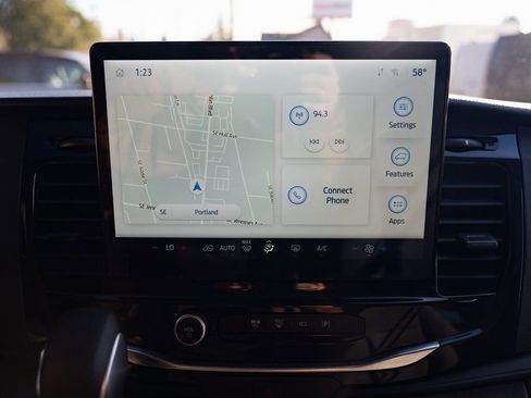 Used 2023 Ford Transit 350 XLT image 13