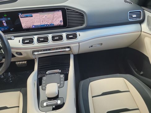 Used 2024 Mercedes-Benz GLE 63 AMG S image 21