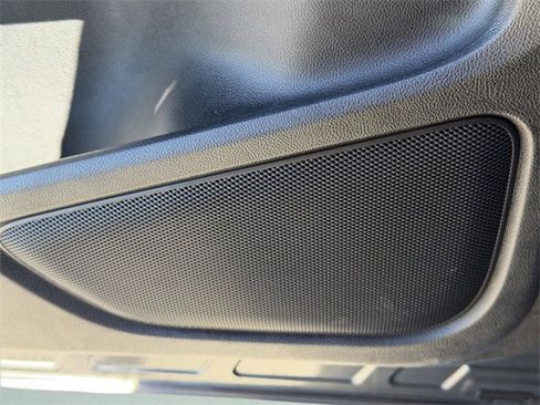 Used 2019 Lincoln MKC Premiere image 29