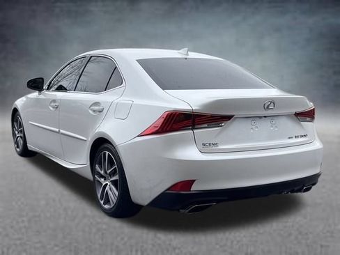 Used 2018 Lexus IS 300 AWD image 18