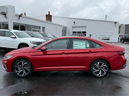 New 2026 Volkswagen Jetta SEL FWD image 4
