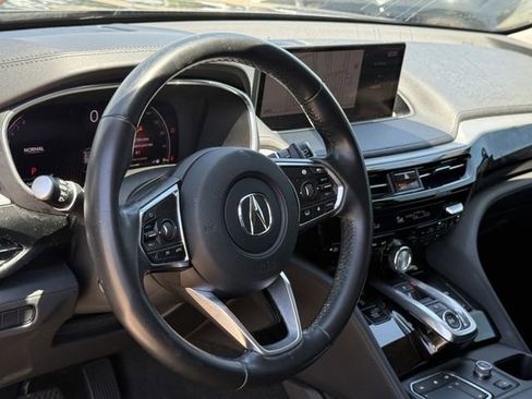 Used 2023 Acura MDX FWD w/ Technology Package image 12