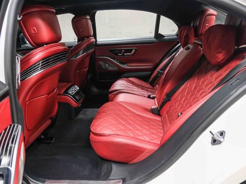 Certified 2023 Mercedes-Benz S 580e 4MATIC Sedan image 32