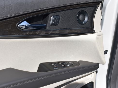 Used 2020 Lincoln Nautilus Reserve image 26