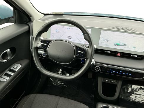 Used 2024 Hyundai Ioniq 5 SEL image 11