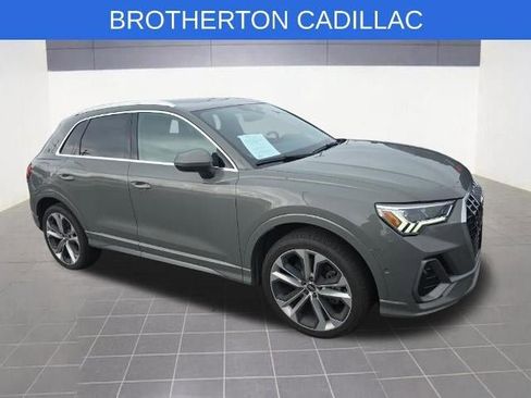 Used 2020 Audi Q3 2.0T Prestige w/ Prestige Package AWD/4WD image 3