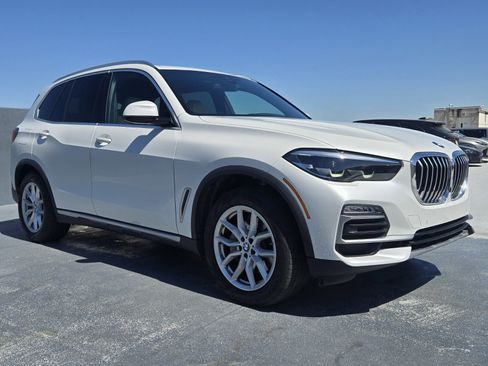 Used 2020 BMW X5 sDrive40i image 14