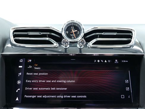 Used 2021 Bentley Bentayga w/ First Edition Specification AWD/4WD image 46