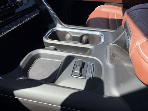 Certified 2024 GMC Sierra 3500 Denali Ultimate image 23