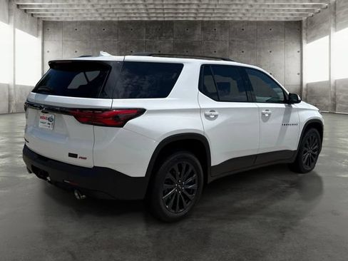 Used 2022 Chevrolet Traverse RS AWD/4WD image 5