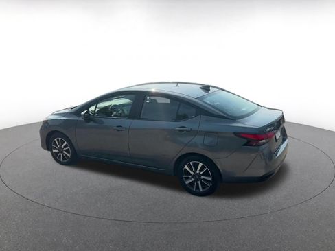 Used 2025 Nissan Versa SV FWD image 10