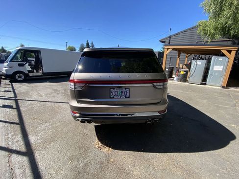 Used 2020 Lincoln Aviator Reserve w/ Equipment Group 202A AWD/4WD image 5