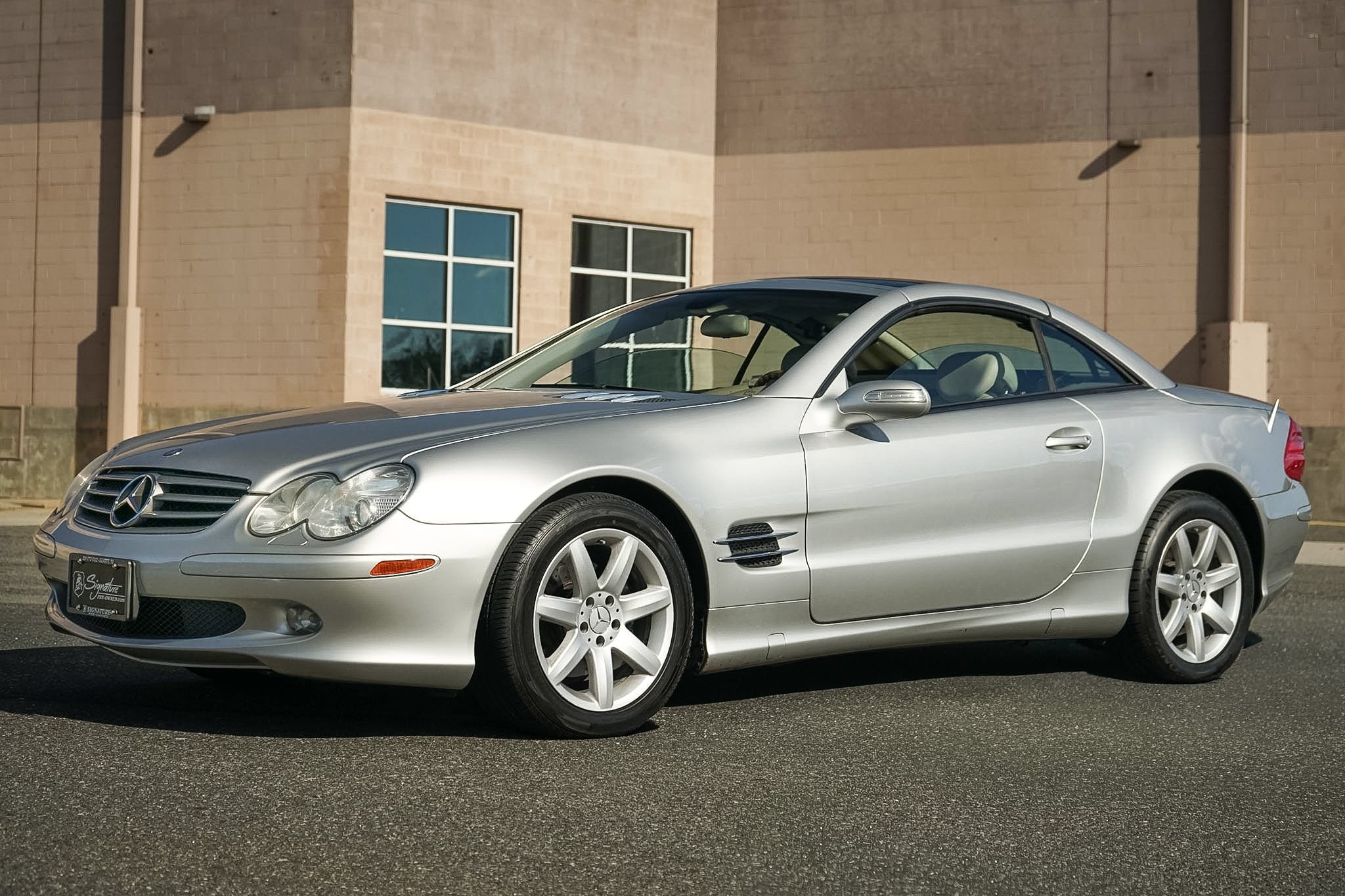 Used 2004 Mercedes-Benz SL 500 image 3