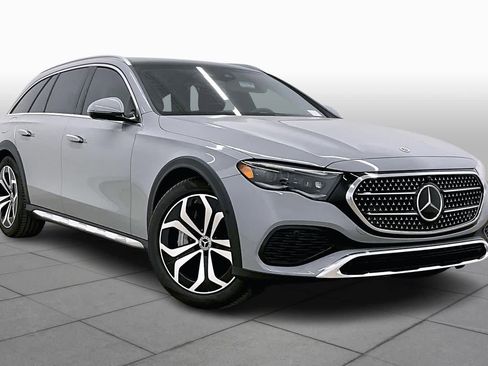 New 2026 Mercedes-Benz E 450 4MATIC All-Terrain Wagon image 2
