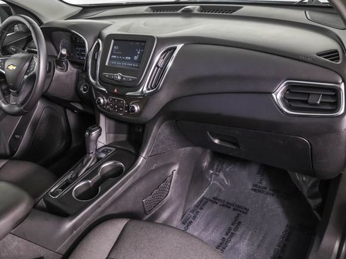 Used 2018 Chevrolet Equinox LT AWD/4WD image 44
