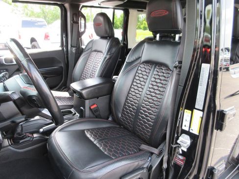 Used 2019 Jeep Wrangler Unlimited Rubicon AWD/4WD image 20