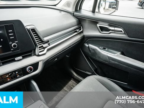 Used 2025 Kia Sportage LX FWD image 55