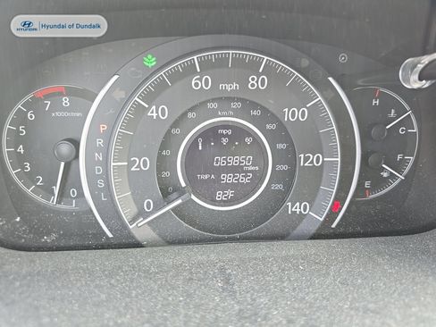 Used 2016 Honda CR-V LX image 9