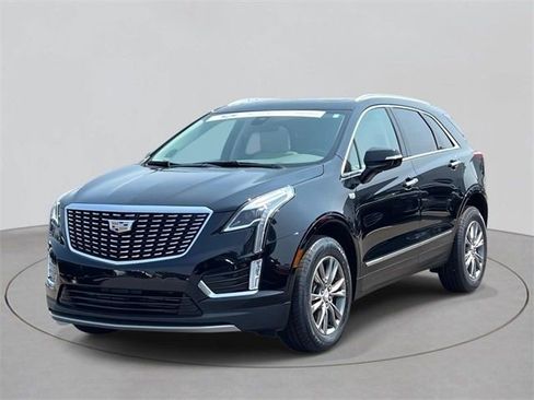 Certified 2022 Cadillac XT5 Premium Luxury image 10