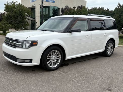Used 2013 Ford Flex SEL w/ Class III Trailer Tow Pkg AWD/4WD image 22