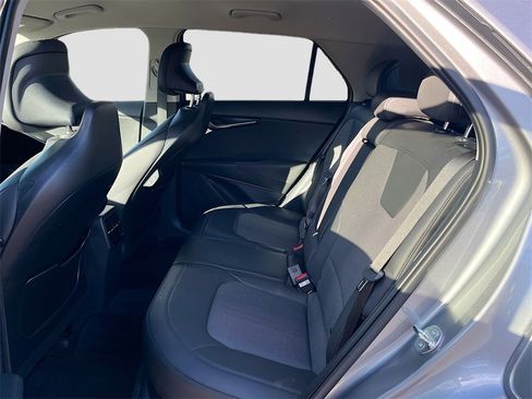 Used 2025 Kia Niro EX w/ EX Cold Weather Package image 25