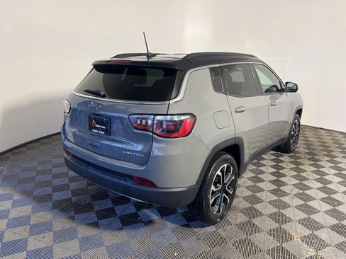 Certified 2023 Jeep Compass Limited image 8