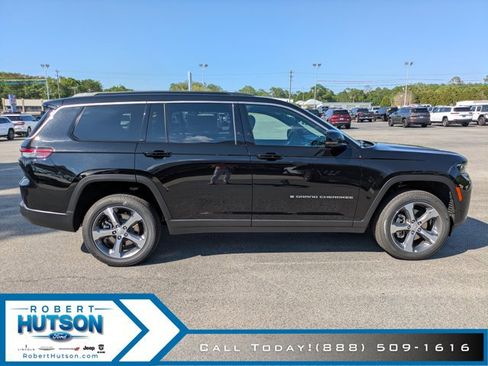 New 2026 Jeep Grand Cherokee L Limited RWD image 6