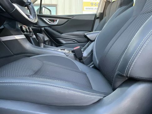 Used 2022 Subaru Forester Premium image 42