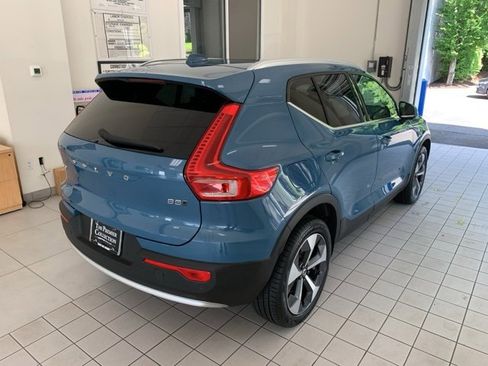 Certified 2023 Volvo XC40 B5 Plus w/ Driver Assist Package image 4