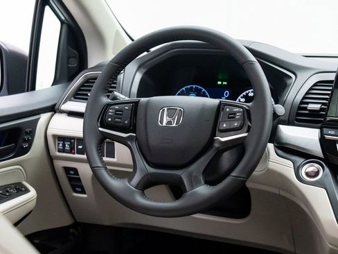 New 2026 Honda Odyssey EX-L image 11
