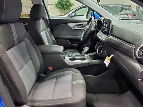 New 2025 Chevrolet Blazer LT w/ Driver Confidence Package image 14