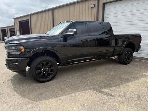 Used 2022 RAM 2500 Limited image 45