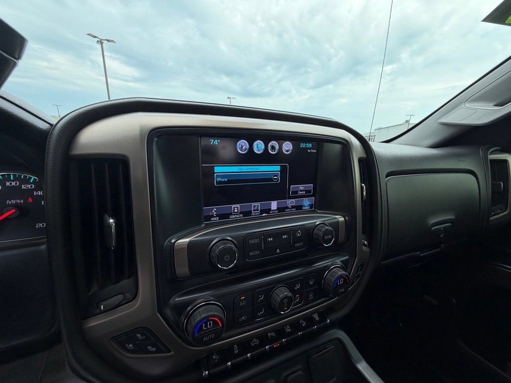 Used 2017 GMC Sierra 2500 Denali AWD/4WD image 28