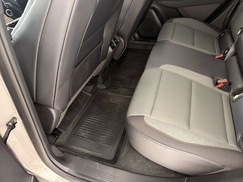 New 2026 GMC Terrain AT4 AWD/4WD image 36