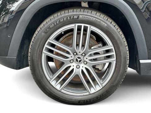 Certified 2024 Mercedes-Benz GLS 450 4MATIC image 8