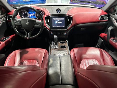 Used 2019 Maserati Ghibli S GranLusso RWD image 50