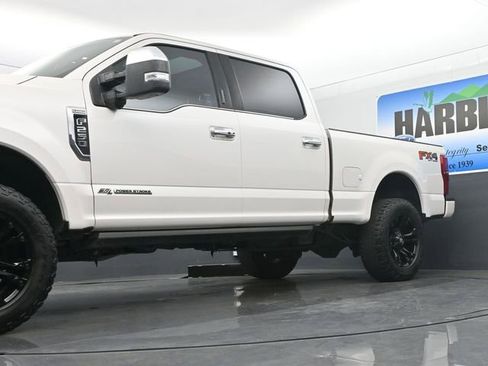 Used 2018 Ford F250 Platinum w/ Platinum Ultimate Package image 19