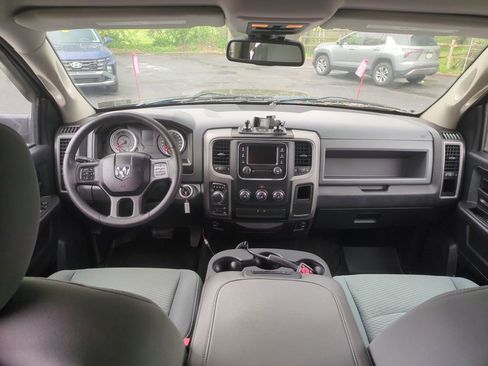 Used 2014 RAM 1500 Express AWD/4WD image 9