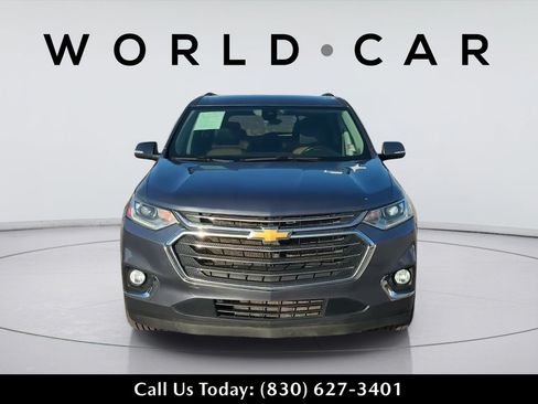 Used 2020 Chevrolet Traverse LT FWD image 16