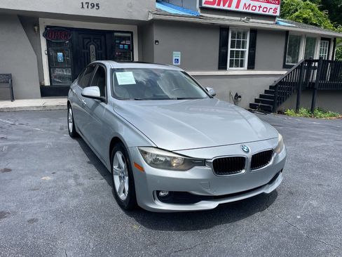 Used 2015 BMW 328i Sedan RWD image 4