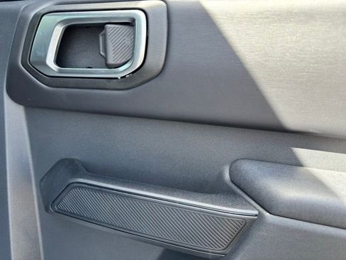 New 2026 Ford Bronco Badlands w/ Sasquatch Package image 18