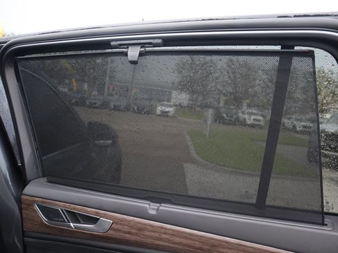 Used 2024 Volkswagen Atlas SEL Premium R-Line image 45