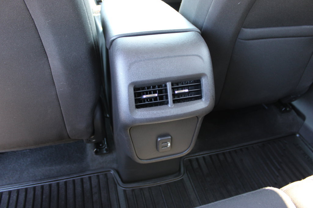 Certified 2024 Chevrolet Equinox LT FWD image 34