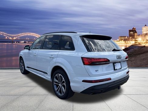 Certified 2026 Audi Q7 2.0T Premium AWD/4WD image 3