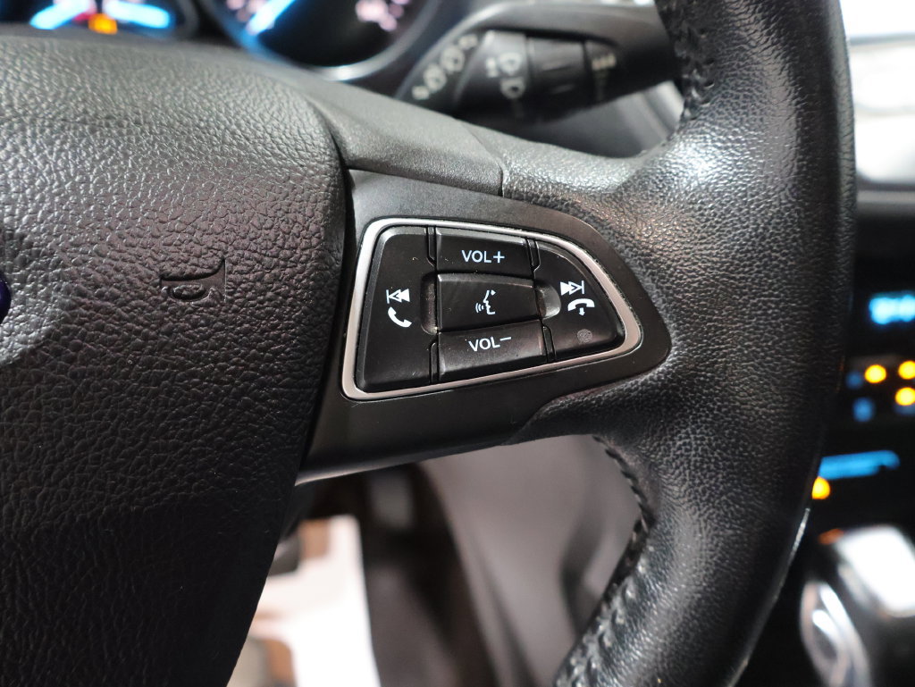 Used 2019 Ford Escape SEL AWD/4WD image 12
