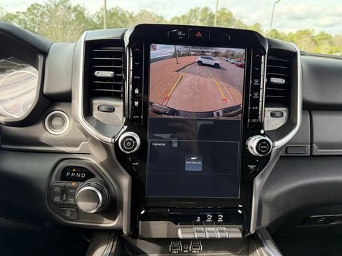New 2026 RAM 1500 4x4 Crew Cab image 19